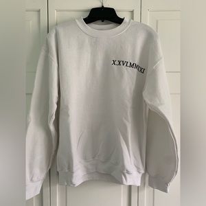 GILDAN, White, personalized, women’s, Medium, Crewneck sweater